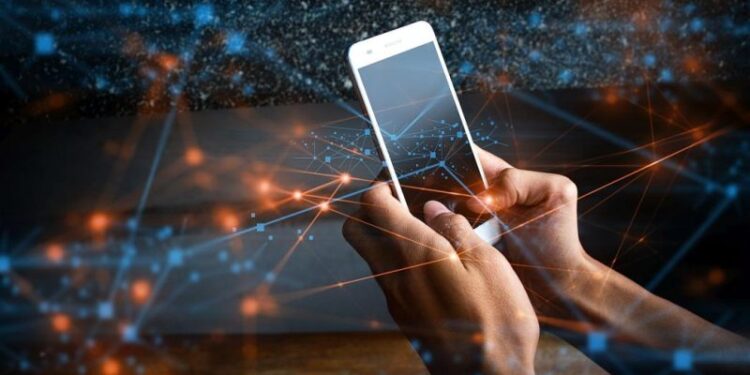 Παπαστεργίου: Αναμένουμε μειώσεις τιμών στις τηλεπικοινωνίες – Η αύξηση του πληθωρισμού τα τελευταία χρόνια δεν επηρέασε τις τιμές του κλάδου