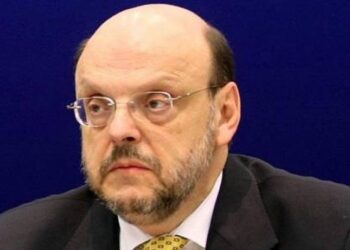 Αντώναρος για Κασσελάκη: Τον αφήνω με τις Ρουβίτσες του (photo)