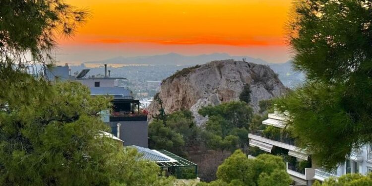 Ξένοι αναζητούν πολυτελή ακίνητα στην Ελλάδα