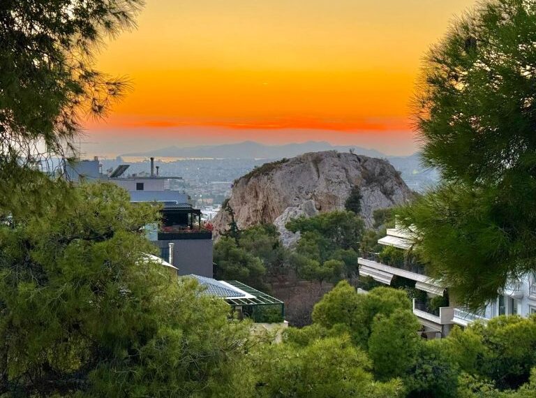 Ξένοι αναζητούν πολυτελή ακίνητα στην Ελλάδα