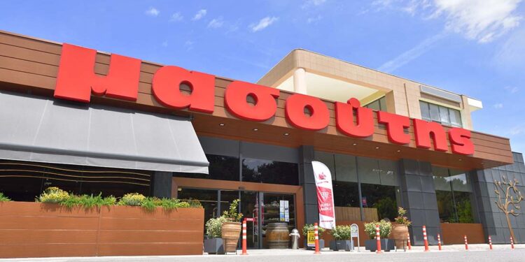 Ο Μασούτης… μεγαλώνει