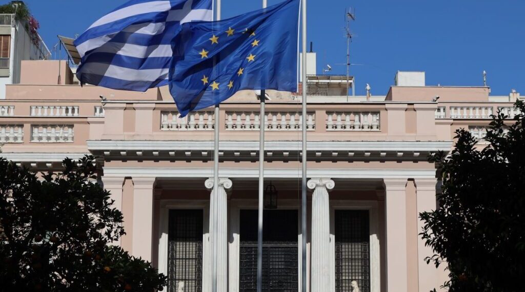 Σκάνδαλο ΟΠΕΚΕΠΕ: Σενάρια για άμεσο μίνι ανασχηματισμό