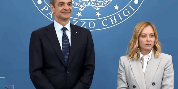 Μητσοτάκης από Ρώμη: Επενδύσεις 360 εκατ. ευρώ σε νέα τρένα και αμαξοστάσια (video)