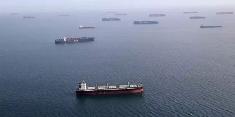 Επείγον σήμα του υπουργείου Ναυτιλίας στα ελληνικά εμπορικά πλοία