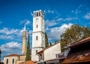 SOS για Τούρκους που αγοράζουν μπιρ παρά ακίνητα σε Θράκη και νησιά