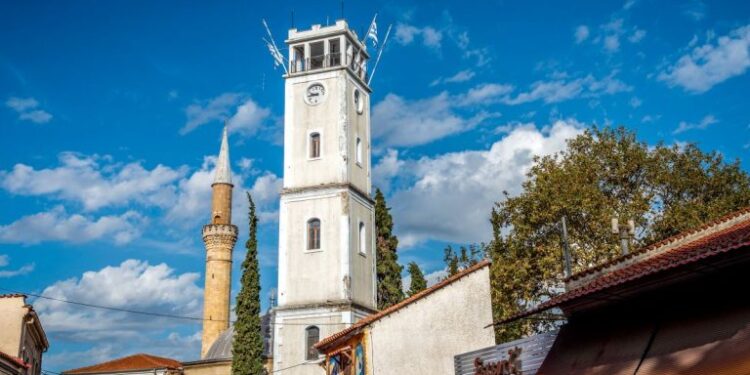 SOS για Τούρκους που αγοράζουν μπιρ παρά ακίνητα σε Θράκη και νησιά