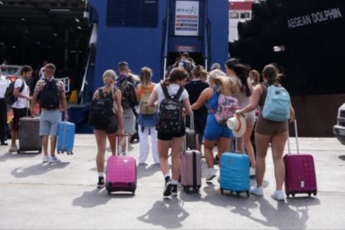 Κοινωνικός Τουρισμός: Συνολικά 74.327 πήγαν διακοπές τον Ιούνιο με voucher της ΔΥΠΑ