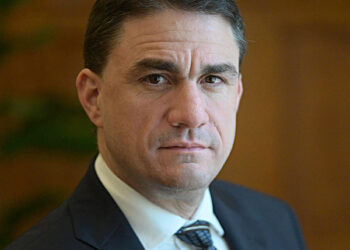 Τσουκαλάς για Μητσοτάκη: Είναι πρωθυπουργός θεατής…