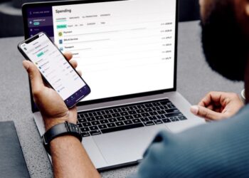 Τι απασχόλησε περισσότερο τους καταναλωτές το 2023 – Τραπεζικές συναλλαγές και τηλεπικοινωνίες στην κορυφή των καταγγελιών