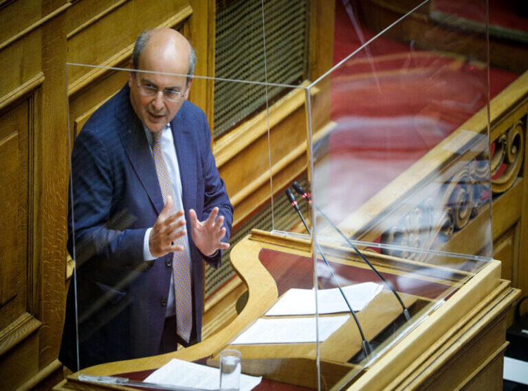 Χατζηδάκης: 15.000 σε 4.000 νέους για δημιουργία start ups μέσω Google