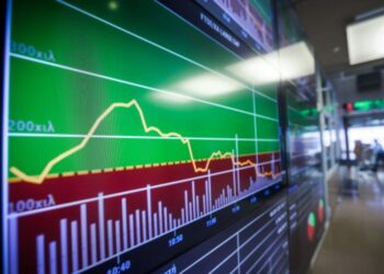 Τσουνάμι ή κυματάκι; Μπροστά στην Όμικρον, η παγκόσμια οικονομία αναρωτιέται